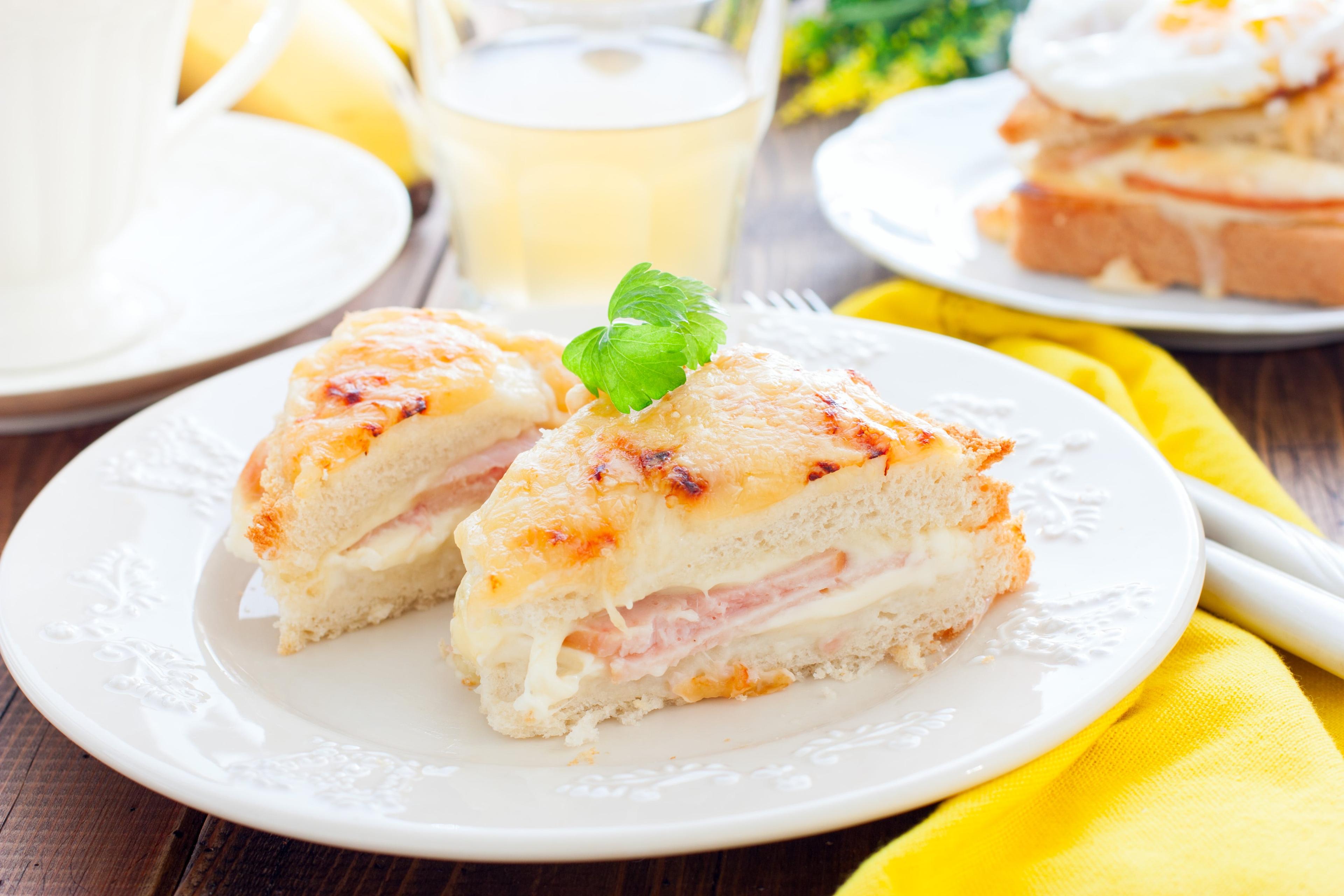 Monte cristo sandwich